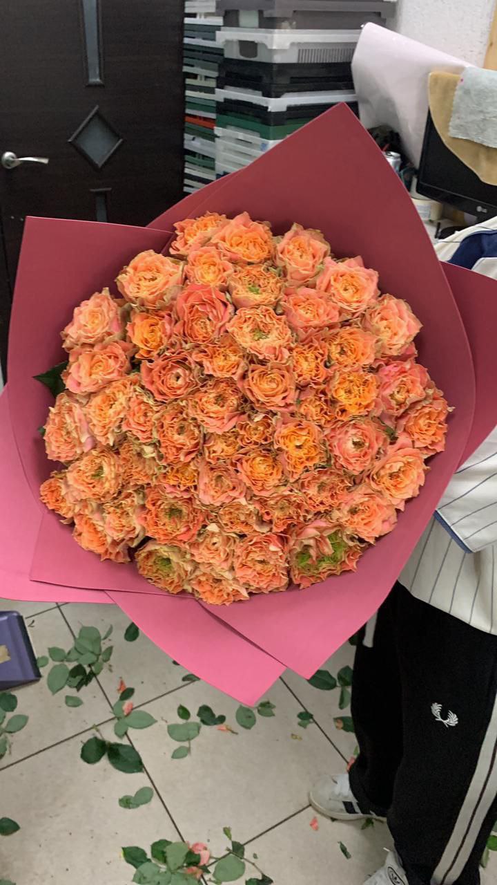 Букет из роз 51 роза, 30 сантиметров