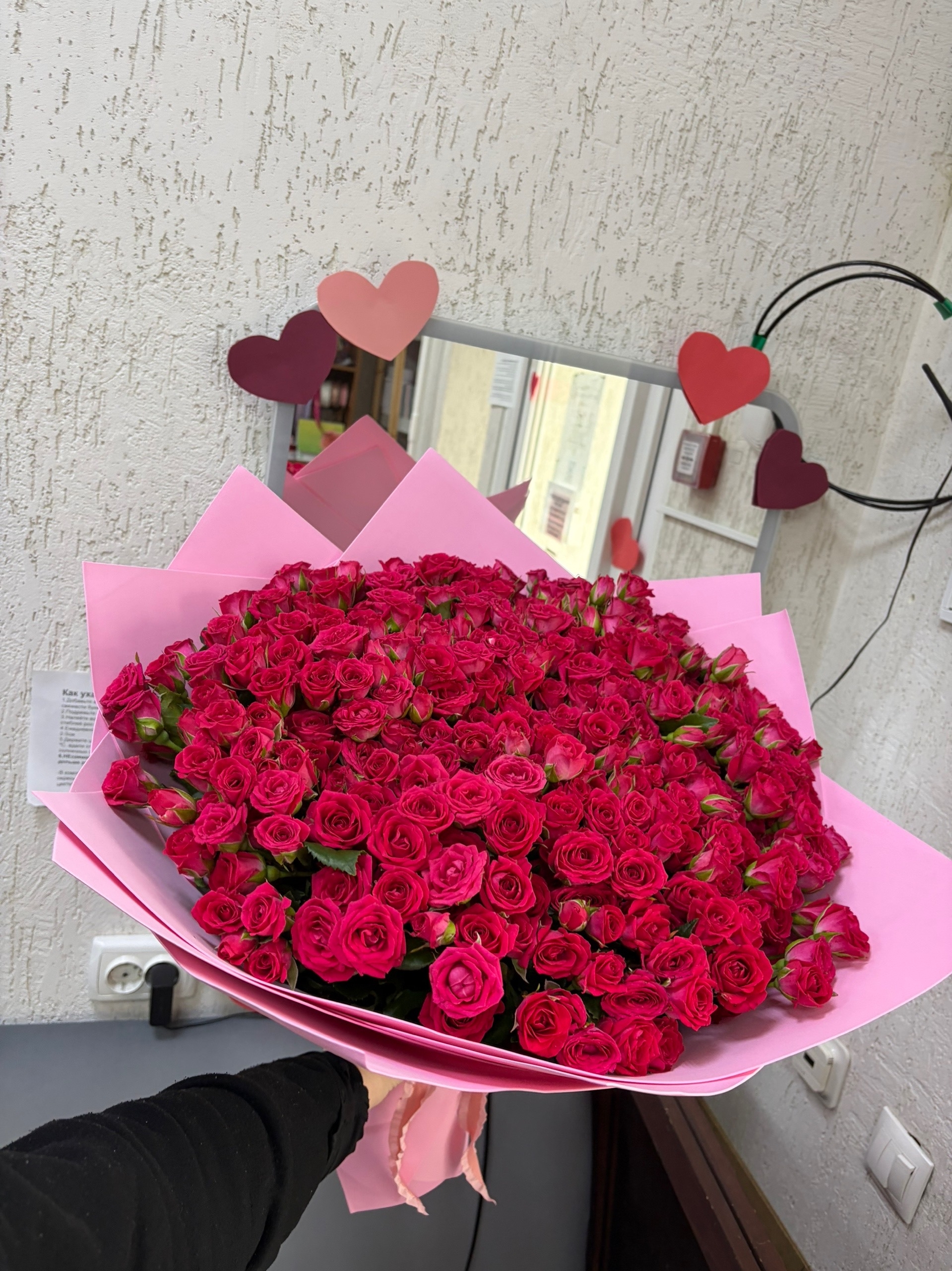 Букет из кустовой розы, 101 роза , 40 сантиметров ♥️🩷
