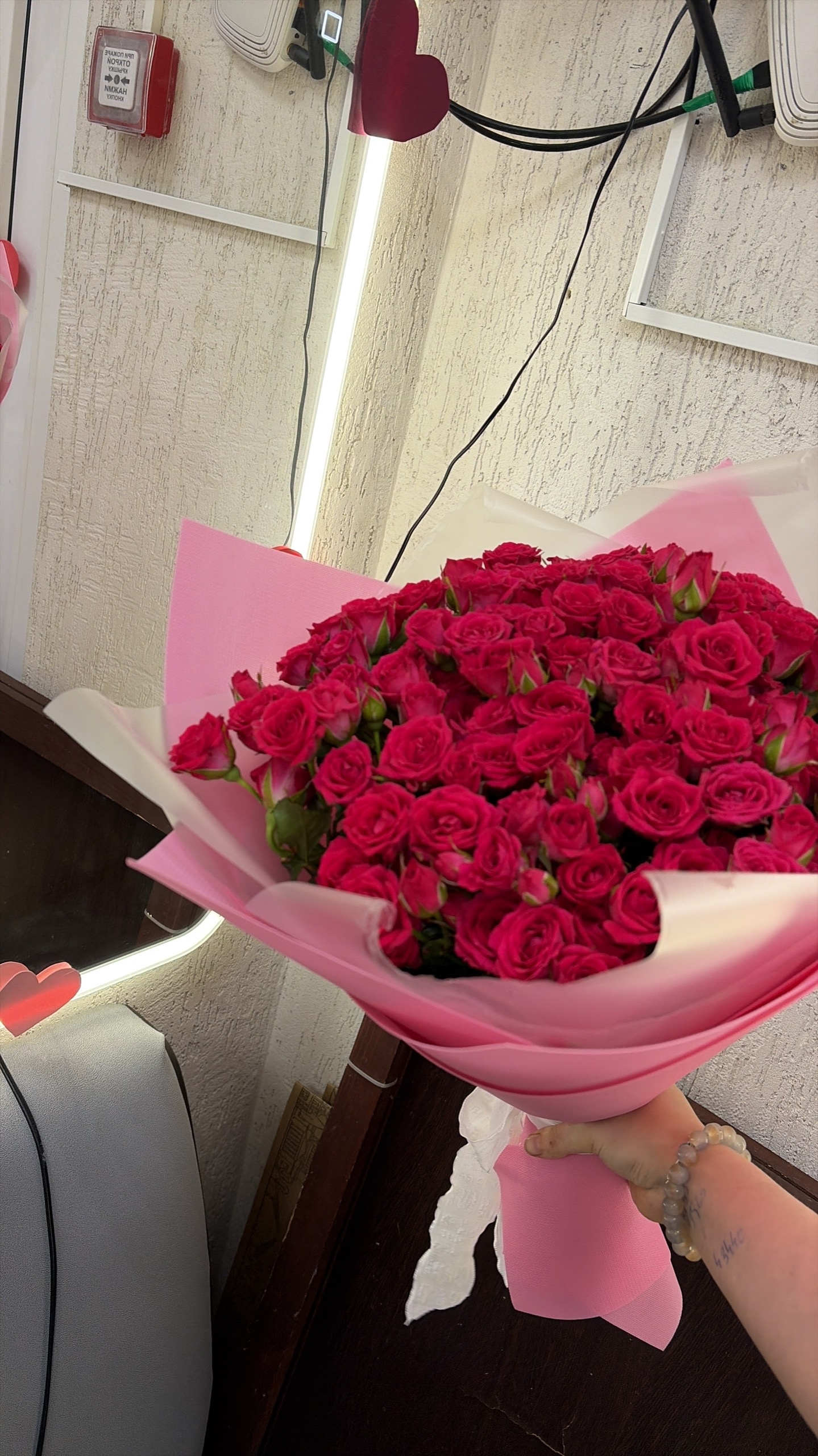 51 кустовая розочка , 40 сантиметров ❤️‍🔥💞